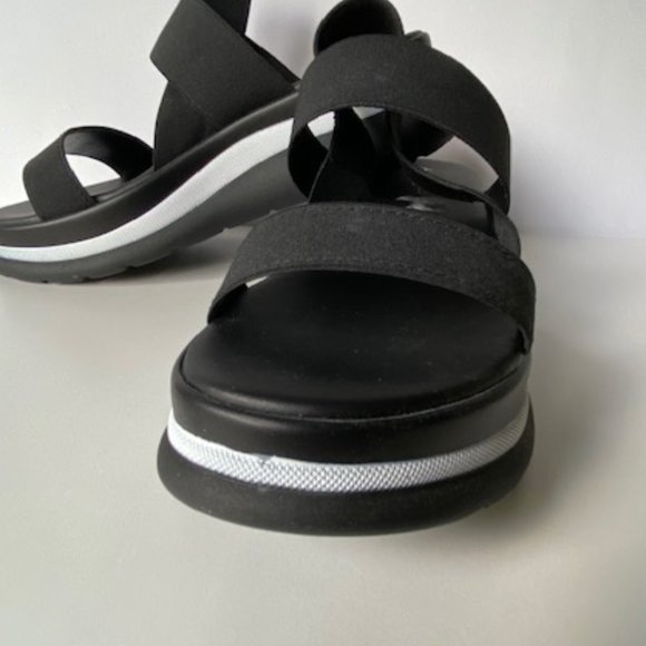 Platform Sandals with elastic straps - Picture 4 of 7